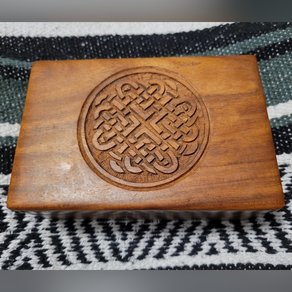 Wooden Jewelry Trinket Box Carved Celtic Design Vintage Mid-century Modern